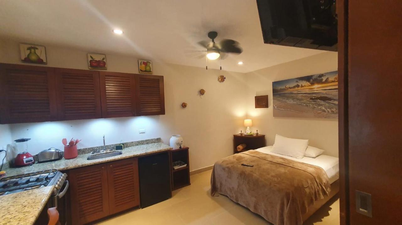Coralito Malecon Luxury Studio Isla Mujeres Exterior photo